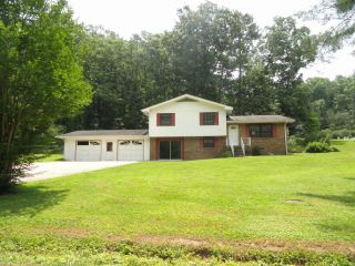 1802 Dallas Lake Rd, Soddy Daisy, TN 37379