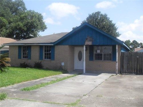 128 Winnona Dr, Westwego, LA 70094