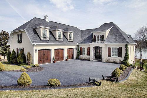 141 Saligugi Way, Loudon, TN 37774