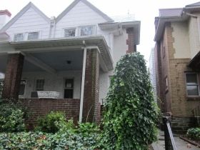 5805 N 6th St, Philadelphia, PA 19120