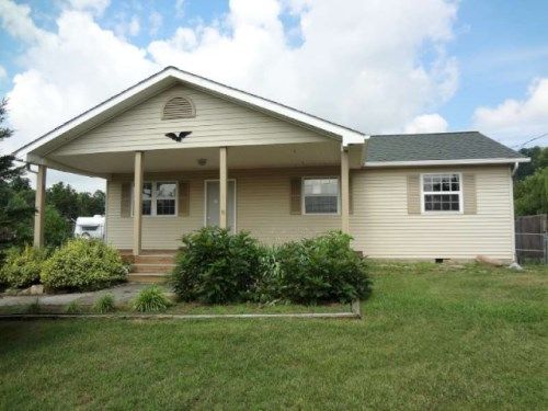 535 Hales Chapel Rd, Johnson City, TN 37615