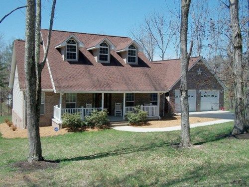 385 Eli Lane, Oneida, TN 37841