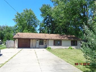 12406 Island Rd, Grafton, OH 44044