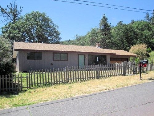 1218 Pomona Street, The Dalles, OR 97058