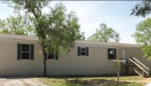 912 4th Street Natalia, TX 78059