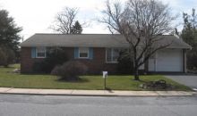 524 W CONESTOGA STREET New Holland, PA 17557