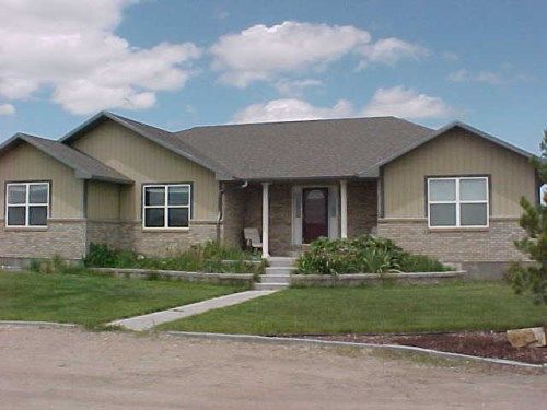 7285 Road 37, Torrington, WY 82240