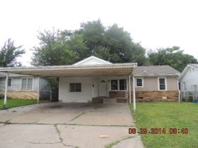 921 SW 52nd St, Oklahoma City, OK 73109