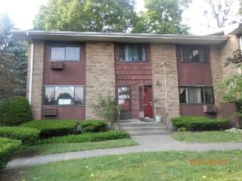 147 Kennedy Dr, Bridgeport, CT 06606