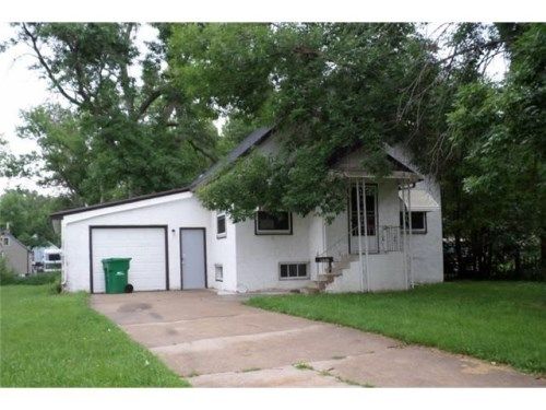 1230 N Duluth Ave, Sioux Falls, SD 57104