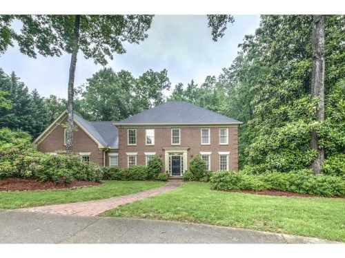 7310 Chattahoochee Bluff Drive, Atlanta, GA 30350