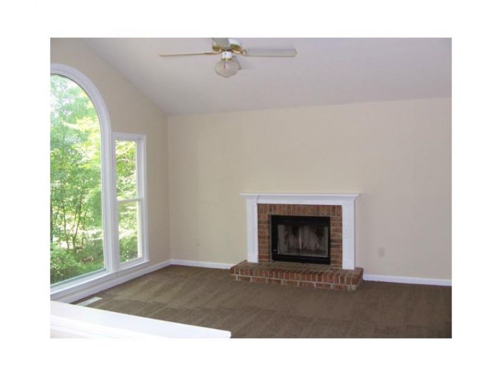 294 Oak Landing Circle, Douglasville, GA 30134