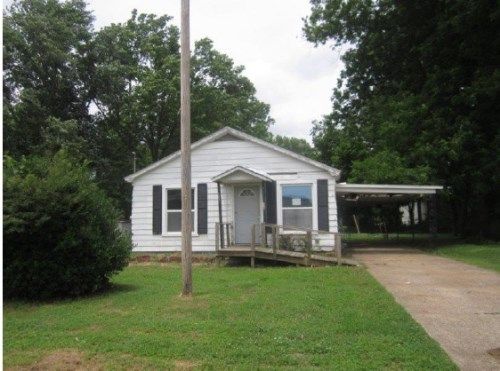 3130 W Mentor, Wichita, KS 67213