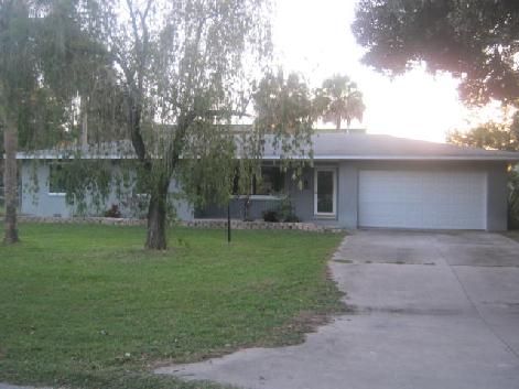 1855 39th Ave, Vero Beach, FL 32960