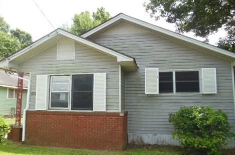 2469 Emogene St, Mobile, AL 36606