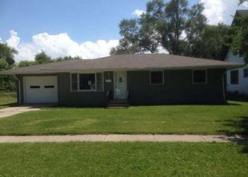 1208 Midway Dr, Rockford, IL 61103