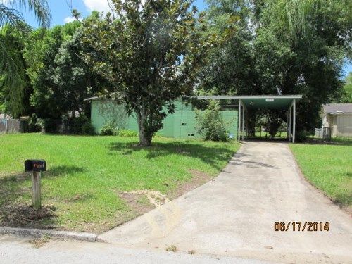 1208 Lakecrest Dr, Apopka, FL 32703