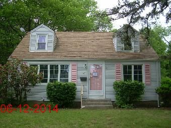 87 Ewing Rd, North Kingstown, RI 02852