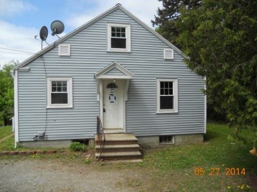 30 Elm St, Ellsworth, ME 04605