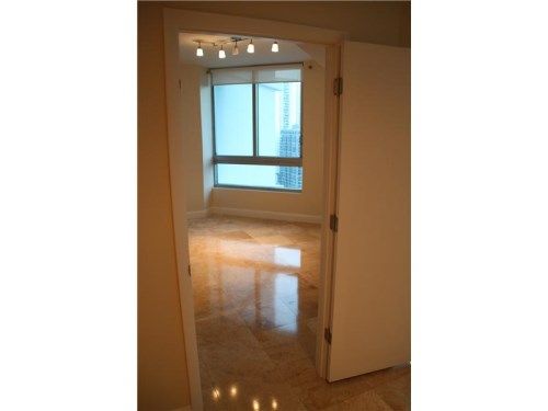 350 S MIAMI AV # 2810, Miami, FL 33130