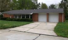 11400 Surf Side Dr Saint Louis, MO 63138