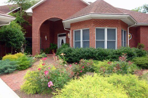 6527 Smith Mountain Rd, Crab Orchard, TN 37723