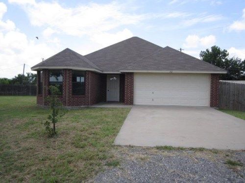 112 Grayson Drive, Itasca, TX 76055