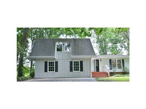 1179 Timberland Drive Sw, Lilburn, GA 30047