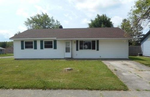 2801 W Brookfield Dr, Muncie, IN 47302