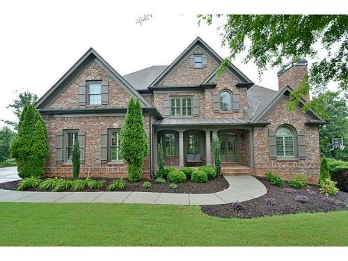5073 Brendlynn Drive, Suwanee, GA 30024