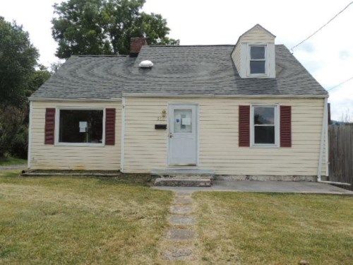 500 Wildwood Dr, Pearisburg, VA 24134
