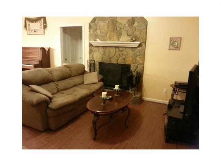 6380 Akins Way, Cumming, GA 30041