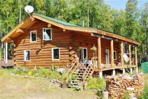 903 Leuthold Drive, Fairbanks, AK 99712