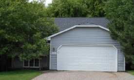 6260 Duck Lake Road, Eden Prairie, MN 55346
