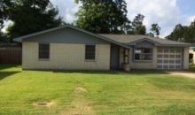 725 W Park St Vidor, TX 77662