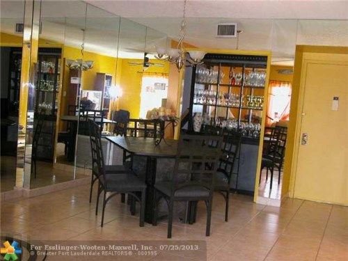 4400 Hillcrest Dr # 203, Hollywood, FL 33021