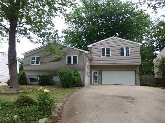 114 Meadow Lane, Washington, IL 61571