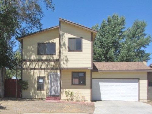 44041 Palm Lane, Lancaster, CA 93535