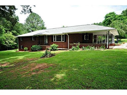 1059 Arnold Mill Road, Woodstock, GA 30188