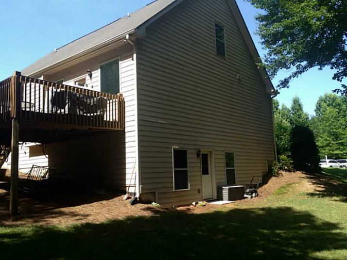 26 Laurelwood Lane Nw, Cartersville, GA 30121