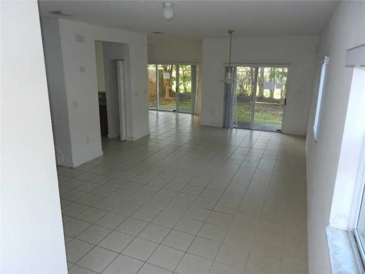 3135 NE 4 ST, Homestead, FL 33033