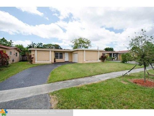 8560 NW 29TH ST, Fort Lauderdale, FL 33322