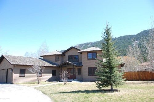 930 CACHE CREEK DR, Jackson, WY 83001