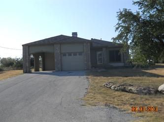 1029 Bluff Creek Dr, Strawn, TX 76475