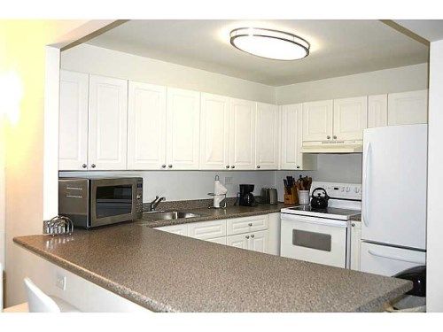 2301 COLLINS AV # 423, Miami Beach, FL 33139