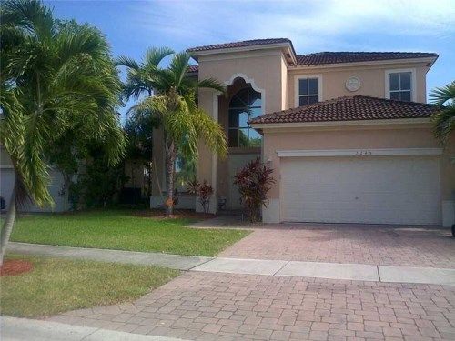 2245 PORTOFINO AV, Homestead, FL 33033