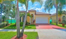 4901 SW 134 AV Hollywood, FL 33027