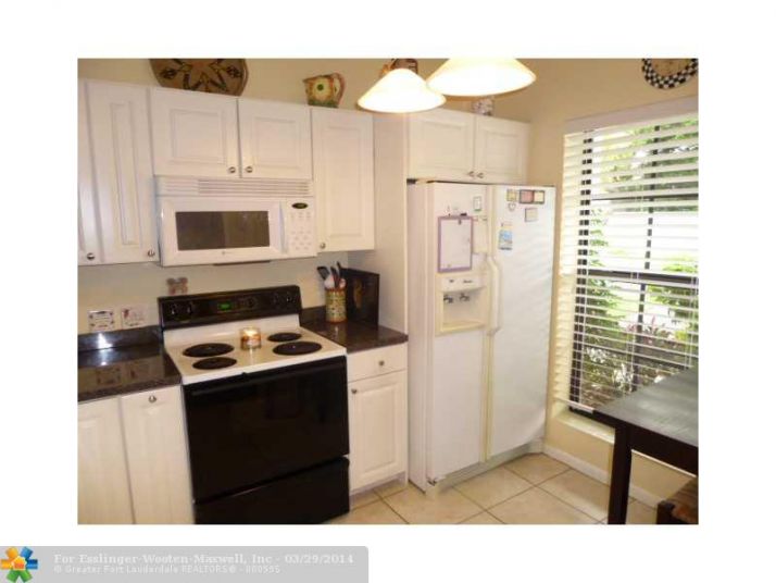 2740 S OAKLAND FOREST DR # 1504, Fort Lauderdale, FL 33309