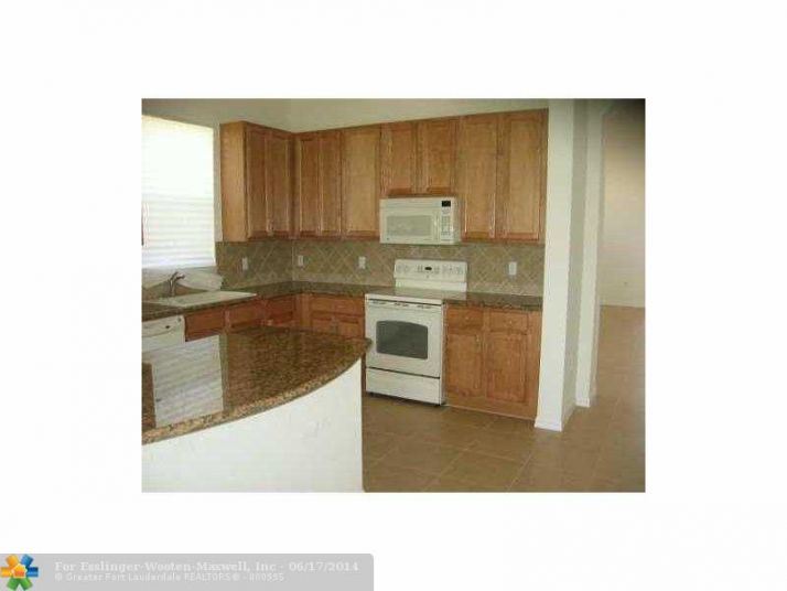 14931 SW 52 ST, Hollywood, FL 33027