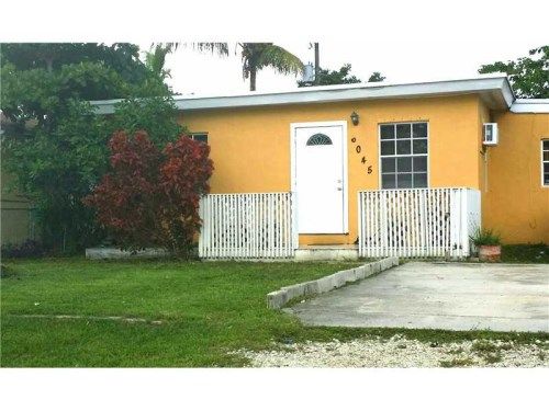 6045 SW 40 ST, Hollywood, FL 33023